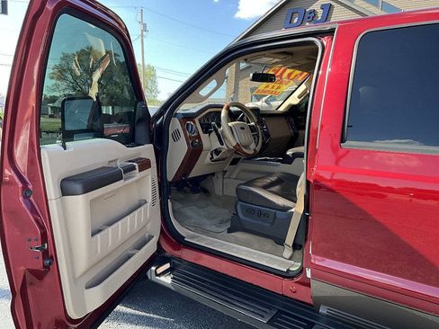 Used 2015 Ford F250 King Ranch w/ FX4 Off-Road Package AWD/4WD image 25