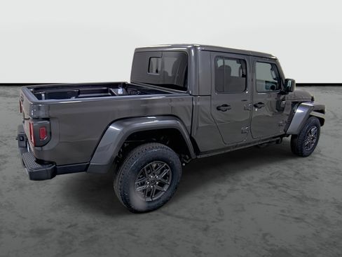 New 2026 Jeep Gladiator Sport image 4