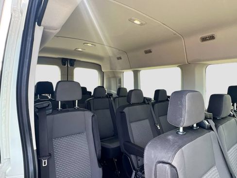 Used 2024 Ford Transit 350 XLT RWD image 25
