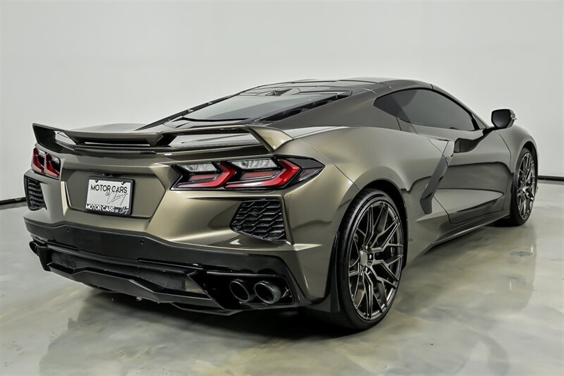 Used 2021 Chevrolet Corvette Stingray Preferred Cpe w/ Z51 Performance Package RWD image 9