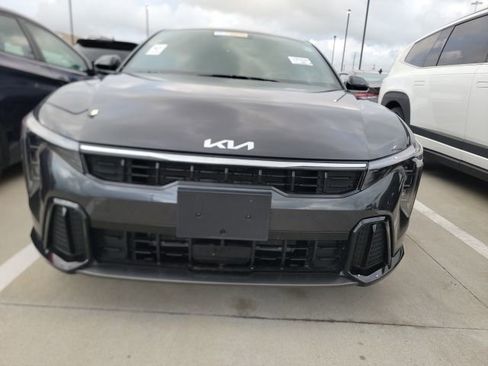 Used 2025 Kia K4 GT-Line w/ GT-Line Premium Package image 2