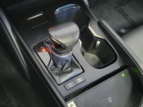 Certified 2023 Lexus ES 300h w/ Premium Package image 26