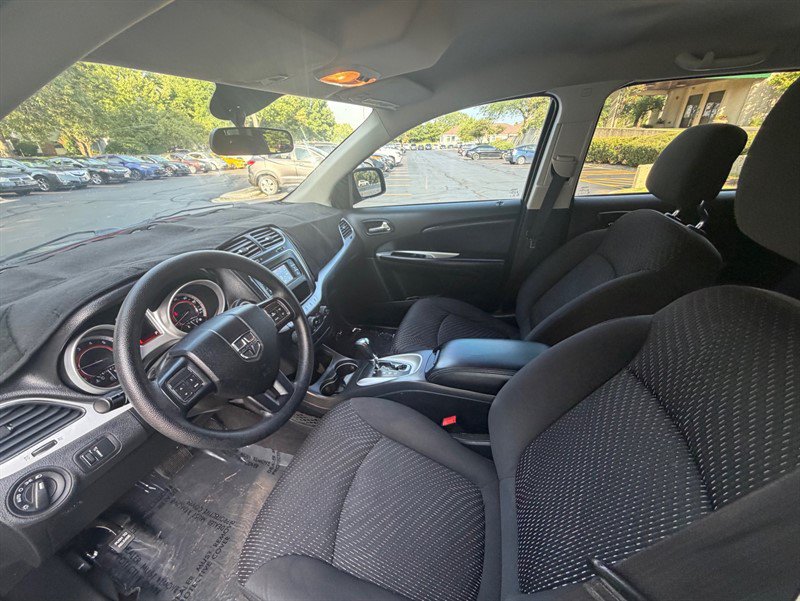 Used 2018 Dodge Journey SE FWD image 24
