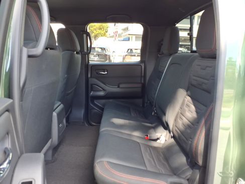 Certified 2023 Nissan Frontier PRO-4X w/ Tow Package image 8