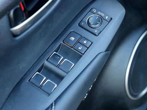 Used 2018 Lexus NX 300 FWD image 14