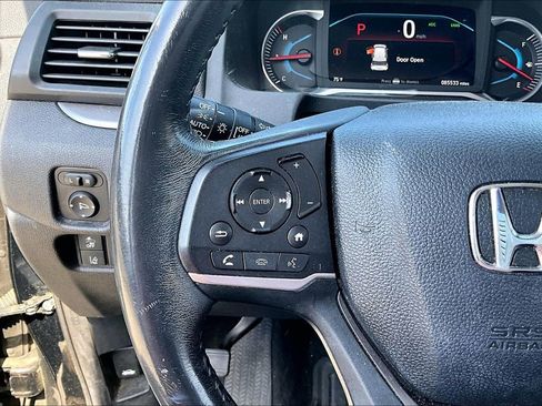 Used 2019 Honda Pilot EX-L image 11