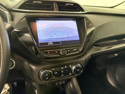Used 2023 Chevrolet TrailBlazer LT w/ Convenience Package FWD image 15