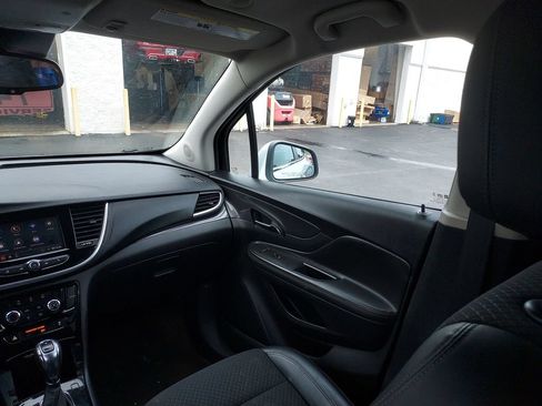 Used 2022 Buick Encore Preferred w/ Safety Package FWD image 13