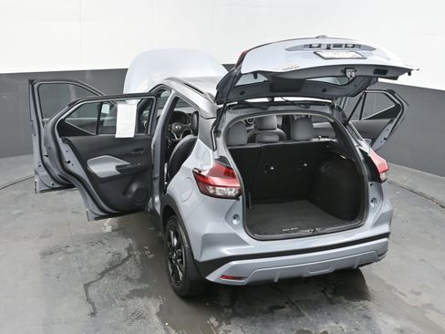 Certified 2024 Nissan Kicks SR w/ SR Premium Package image 42