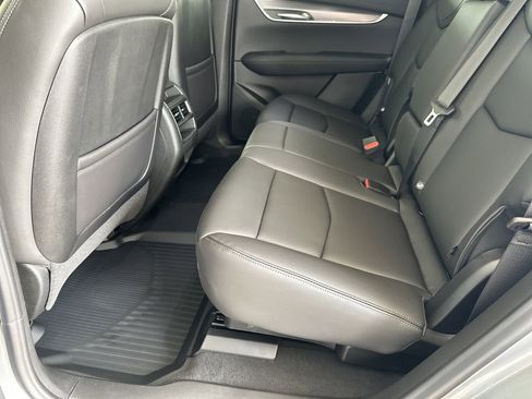 New 2026 Cadillac XT5 Luxury image 29
