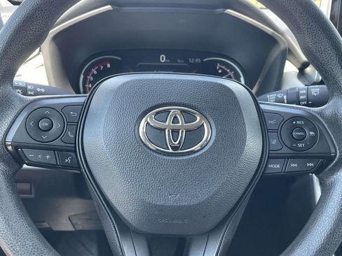 Used 2024 Toyota RAV4 XLE FWD image 24
