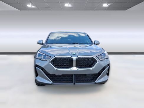 Used 2026 BMW X2 xDrive28i image 6