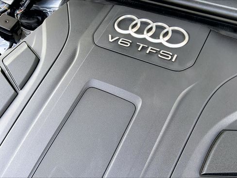 Used 2017 Audi Q7 3.0T Premium Plus AWD/4WD image 33
