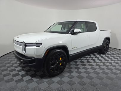 Used 2025 Rivian R1T Premium
