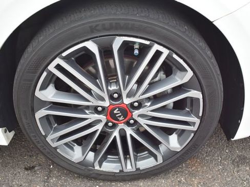 Used 2020 Kia Forte GT FWD image 43