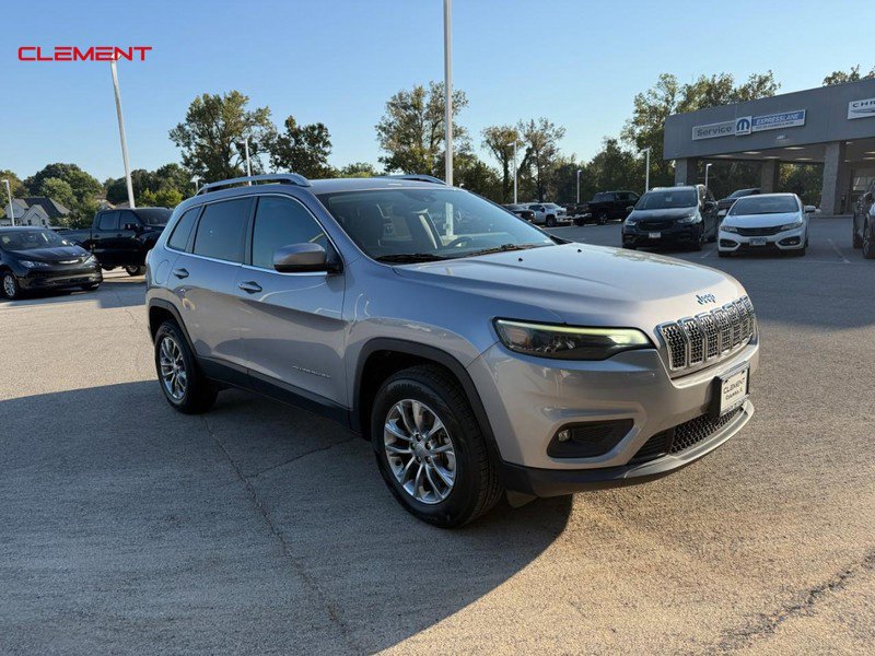Used 2021 Jeep Cherokee Latitude Plus AWD/4WD image 8