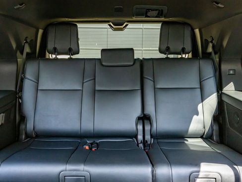 Used 2026 Toyota Sequoia Platinum AWD/4WD image 38