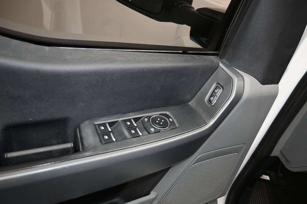 Used 2024 Ford F350 XLT AWD/4WD image 11