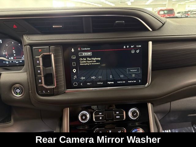 Used 2023 GMC Yukon XL Denali AWD/4WD image 23