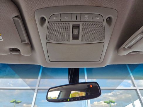 Used 2014 Nissan Pathfinder SL w/ SL Premium Package image 25