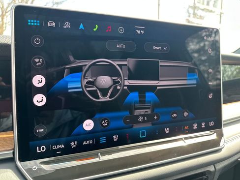 New 2026 Volkswagen Tiguan SEL R-Line image 11