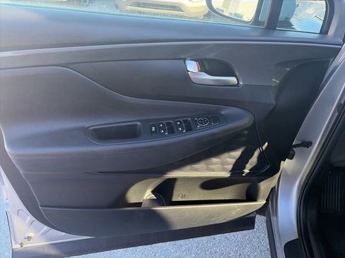 Certified 2023 Hyundai Santa Fe SE image 12