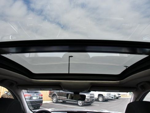 Used 2019 Acura RDX FWD image 22