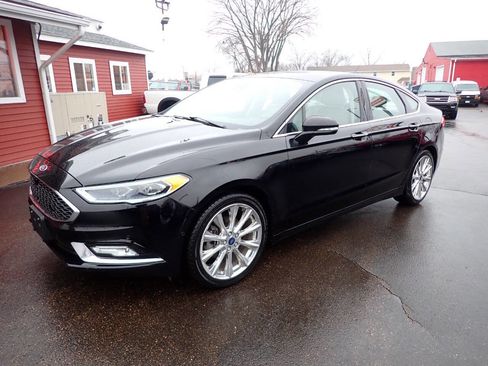Used 2017 Ford Fusion Platinum image 3