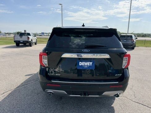 Certified 2023 Ford Explorer Limited w/ Equipment Group 301A AWD/4WD image 8