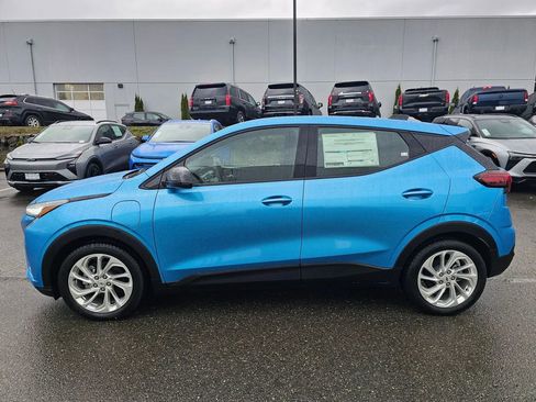 New 2027 Chevrolet Bolt LT w/ Comfort Package image 2