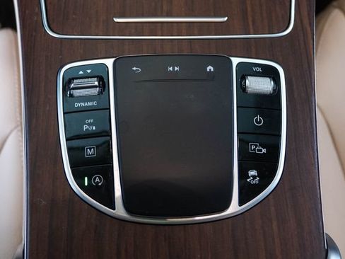 Certified 2022 Mercedes-Benz GLC 300 4MATIC image 22