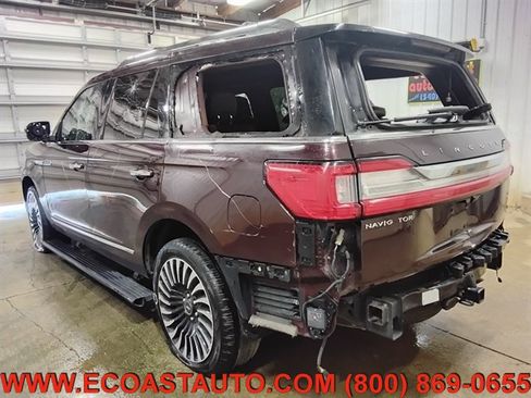 Used 2019 Lincoln Navigator Black Label w/ Cargo Package AWD/4WD image 6