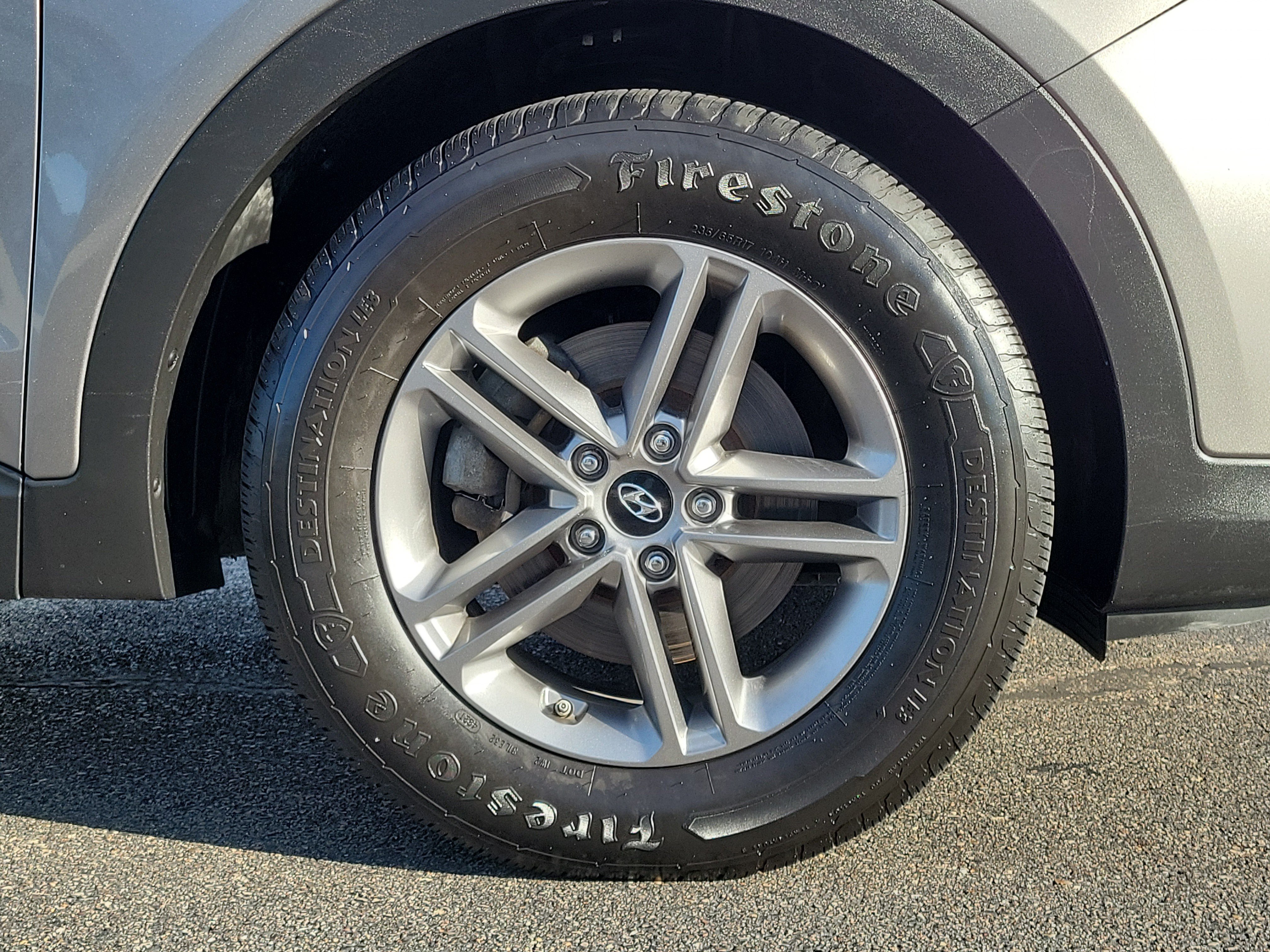 Used 2018 Hyundai Santa Fe Sport w/ 2.4L Value Package 02 FWD image 5