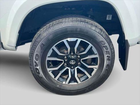 Certified 2023 Toyota Tacoma TRD Sport image 11