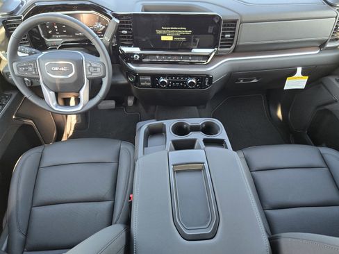 New 2026 GMC Sierra 2500 SLT w/ X31 Off-Road Package image 7