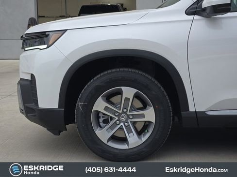 New 2026 Honda Pilot EX-L image 5