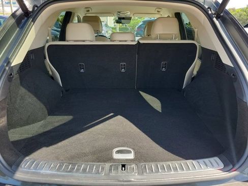 Certified 2026 Genesis GV70 2.5T AWD/4WD image 6