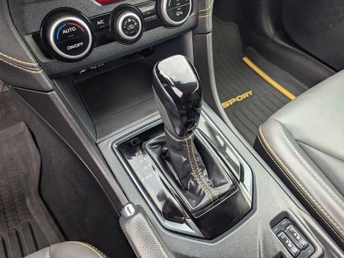 Used 2021 Subaru Crosstrek 2.5i Sport w/ Moonroof Package image 13