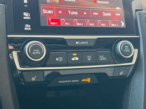 Used 2018 Honda Civic EX-T image 21