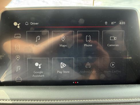 Used 2023 GMC Yukon XL SLT AWD/4WD image 20