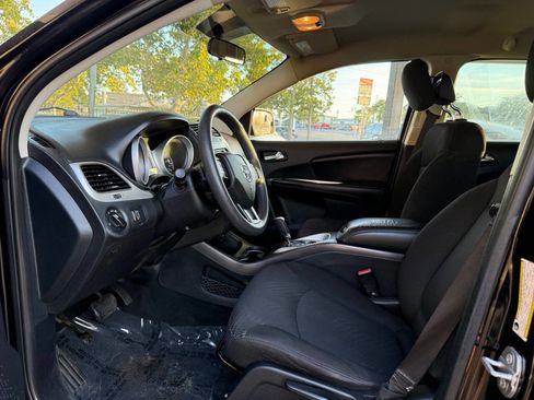 Used 2015 Dodge Journey American Value Package image 16