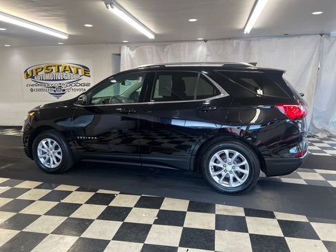 Used 2019 Chevrolet Equinox LT w/ Sun & Navigation Package AWD/4WD image 8