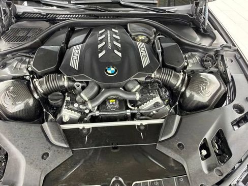 Used 2021 BMW M550i xDrive w/ Executive Package AWD/4WD image 43