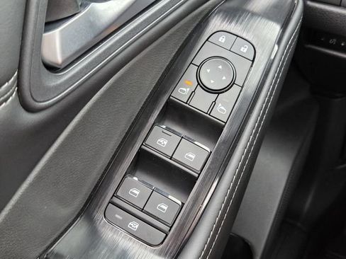 New 2026 Nissan Rogue SV FWD image 23