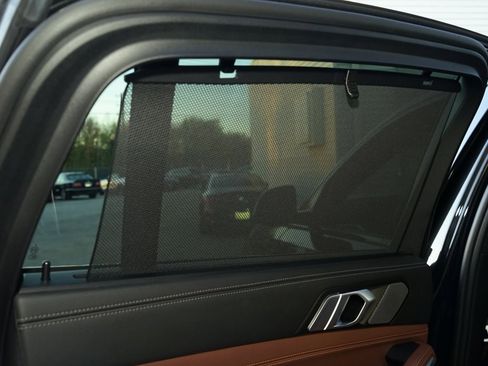 Used 2025 BMW X6 xDrive40i w/ Executive Package image 24