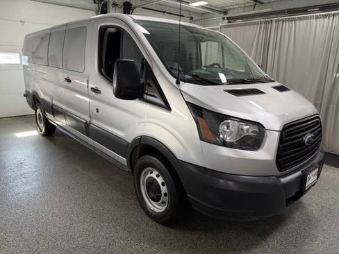 Used 2018 Ford Transit 350 XL RWD image 3