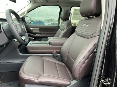 New 2025 Ford Expedition Max Platinum w/ Platinum Ultimate Package