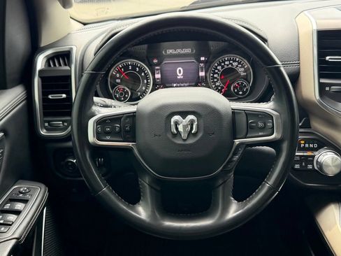 Used 2022 RAM 1500 Laramie AWD/4WD image 40