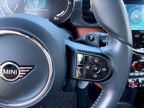 Used 2023 MINI Cooper S w/ Signature Upholstery Package FWD image 25