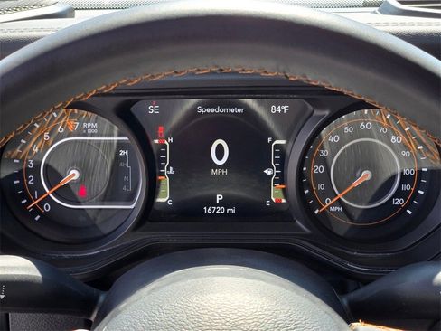 Used 2024 Jeep Gladiator Mojave image 24